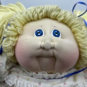 1978 The Little People Soft Sculpture Cabbage Patch Blonde Xavier Roberts Signed